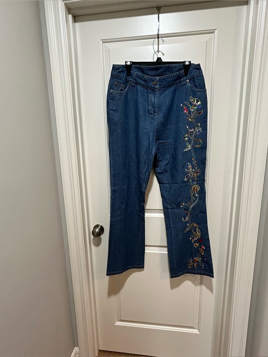 Lew Magram Denim - Lew Magram Collection women size 12 Blue Jeans with embellished jeweled details